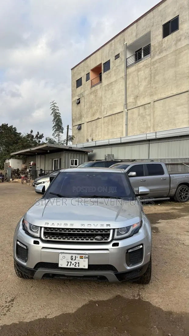 Land Rover Range Rover 3.0L Supercharged HSE 2017 Gray · Photo 1