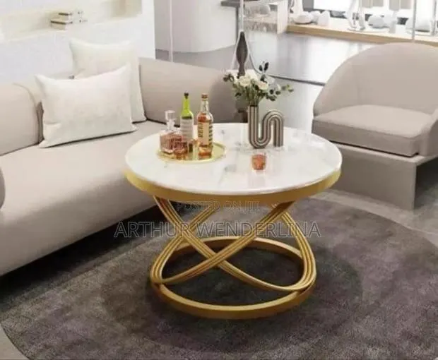 Center Table · Photo 1
