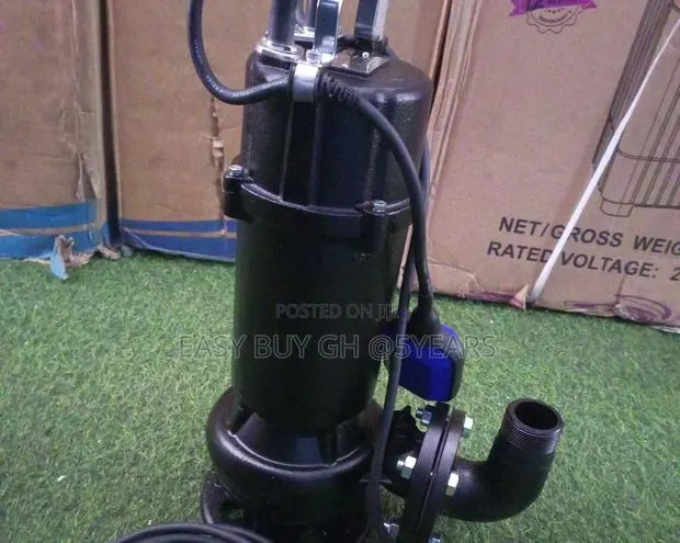 Submersible Sewage LEO Water Pump Quality Brand New Engine. · Photo 1