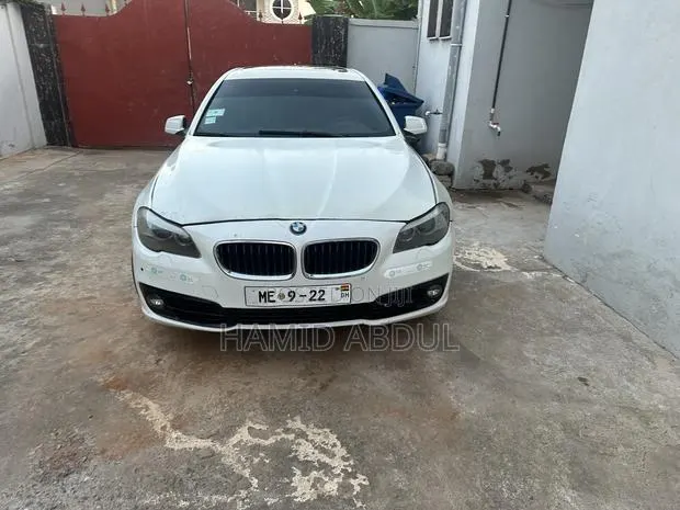 BMW 535i 2012 White · Photo 1