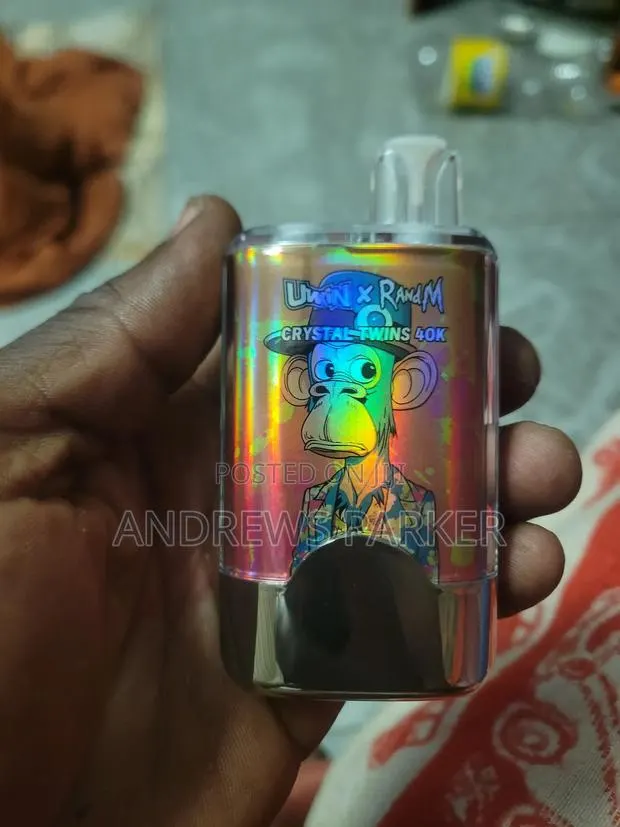 Chargeable Vape (Uwin) · Photo 1