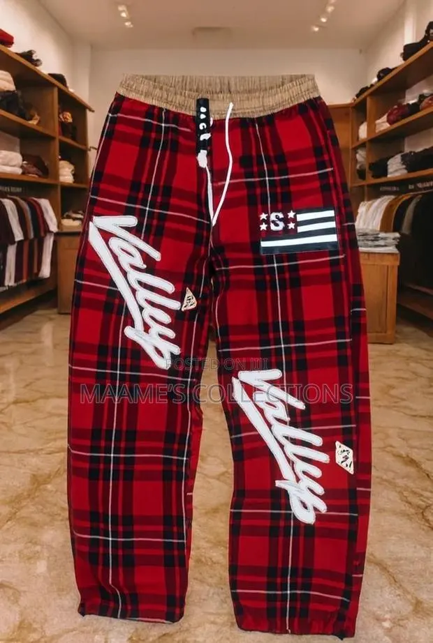 Simplistic Fashion Men's Plaid Print Long Jogger Pants / · Photo 1
