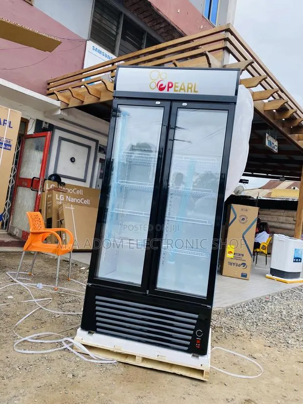 Brand New Pearl PVC 622-2b Double Door Display Fridge · Photo 1