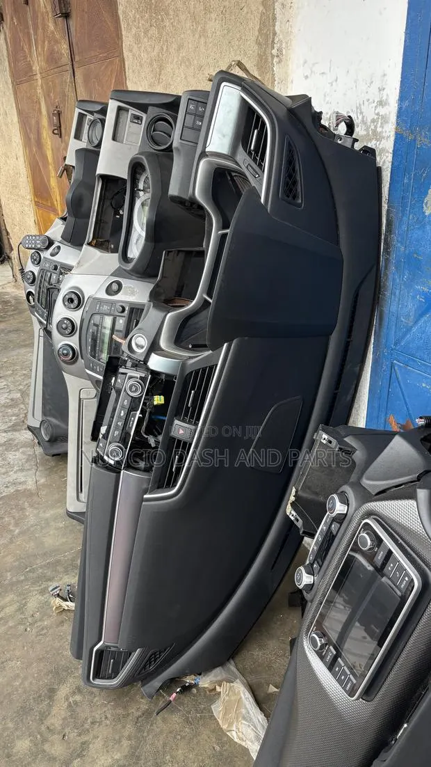 Toyota,Hyundai,Nissan,Mazda,KiaBenz Dashboard Meter Board Available · Photo 1