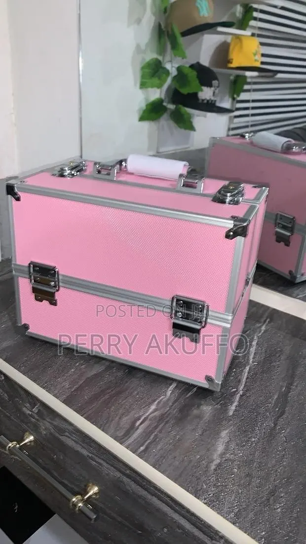 Make Up Bag · Photo 1