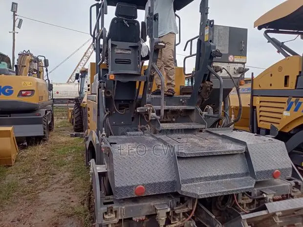 Asphalt Concrete Paver · Photo 1