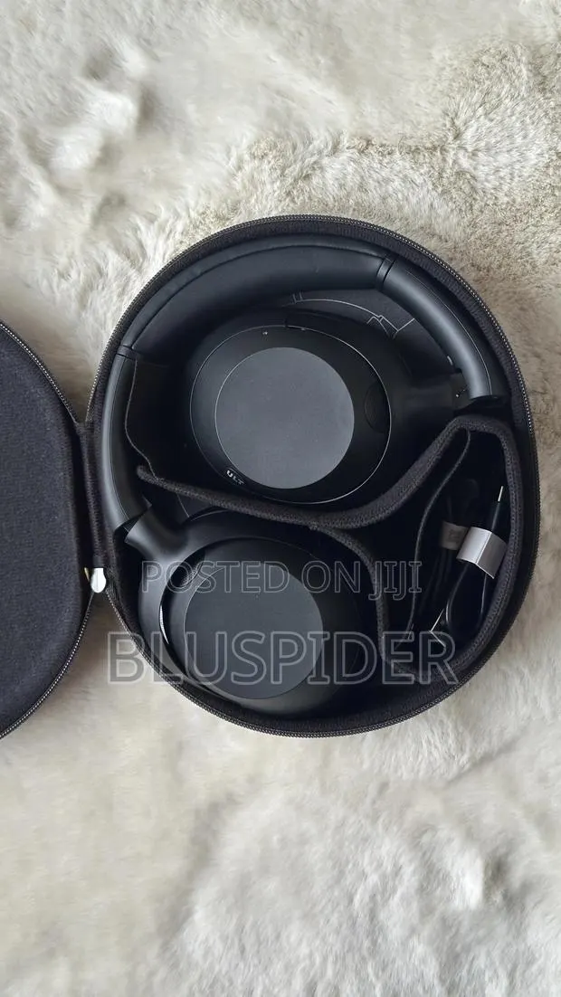 Sony ULT WEAR Wireless Noise Cancelling Headphones - Black · Photo 1
