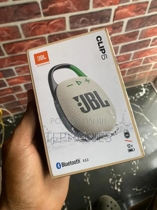 JBL Clip 5 · Photo 1