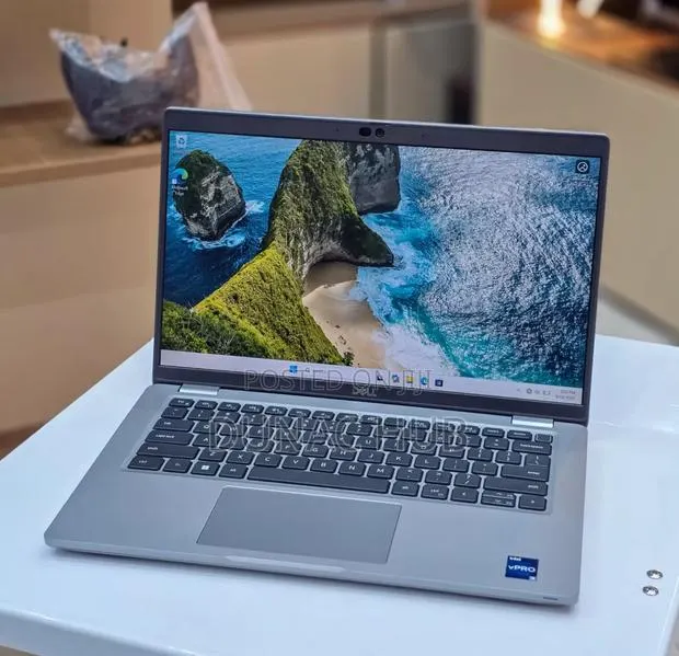 Laptop Dell Latitude 5430 16GB Intel Core i5 SSD 256GB · Photo 1