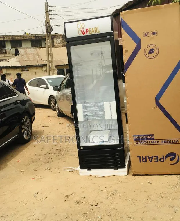 Glass Pearl Singledoor Electric PVC-424-2B Display Fridge · Photo 1