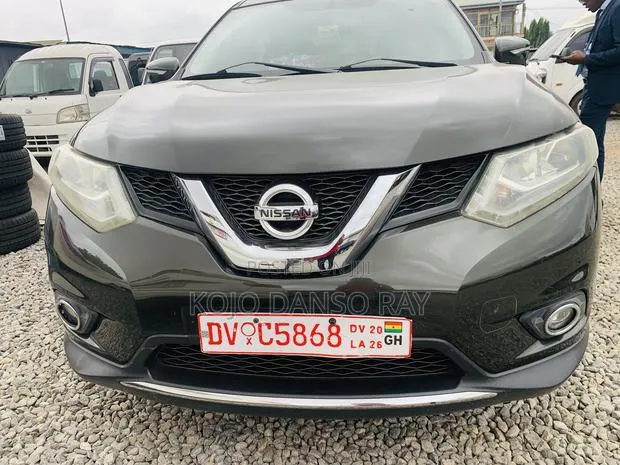 Nissan X-Trail 2016 Black · Photo 1