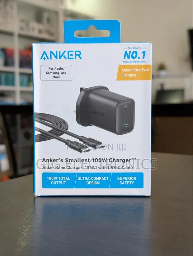 Anker Nano Fast Charger 100W With USB-C Cable · Photo 1