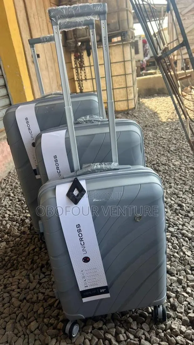 3 Piece Luggage Expandable Suitcase Luggage Set TSA Lock · Photo 1
