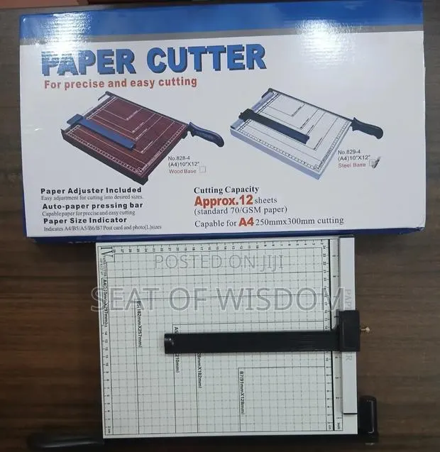 A4 Paper Cutter · Photo 1