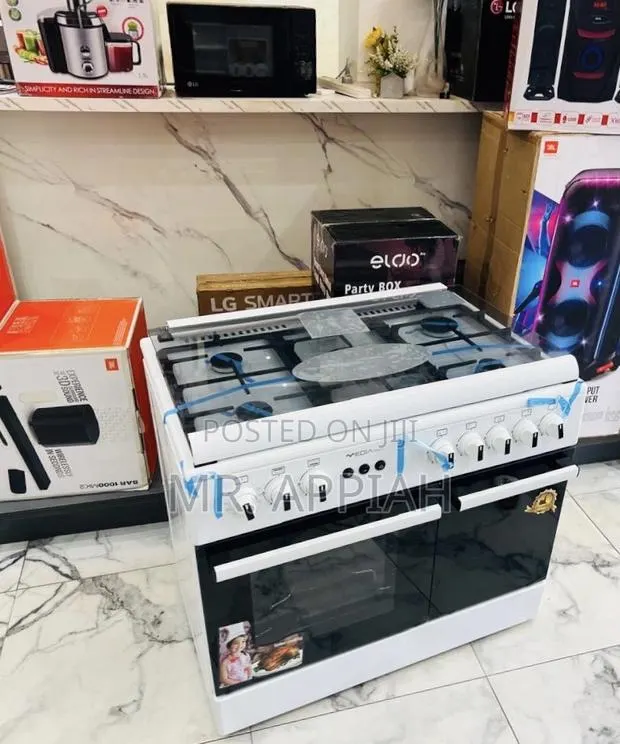 Check Out Classic Mideatech Gas Oven 5 Burner With Grill · Photo 1