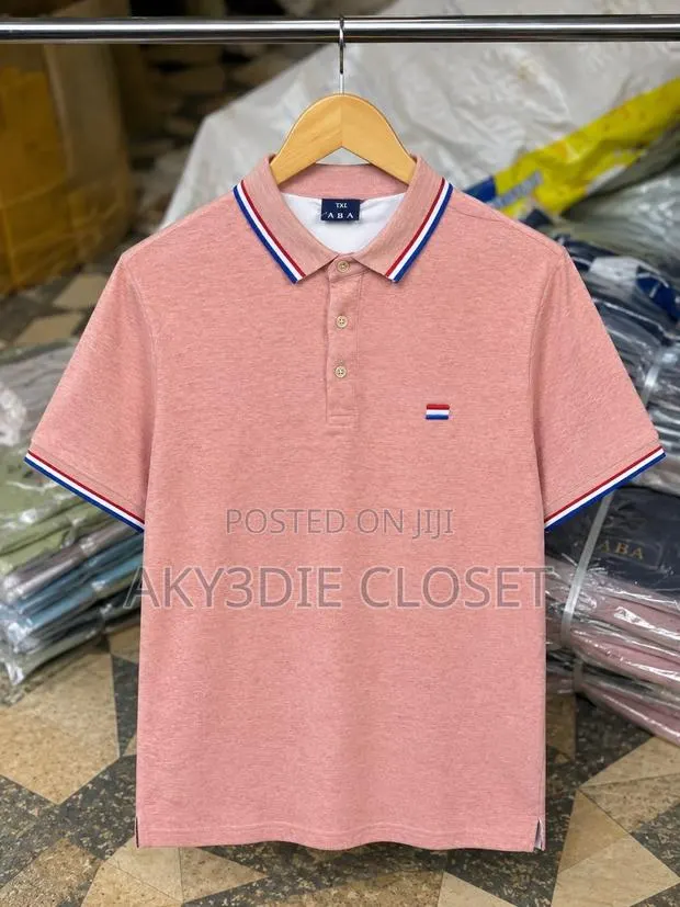 Men’s Club T - Shirt · Photo 1