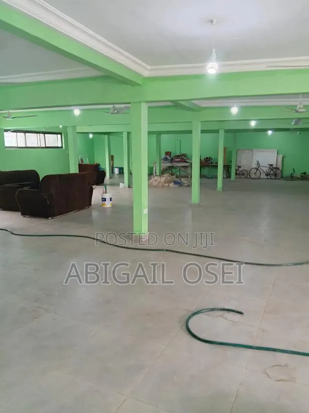 1bdrm Townhouse / Terrace in Oyarifa, Ghana Flag for rent · Photo 1