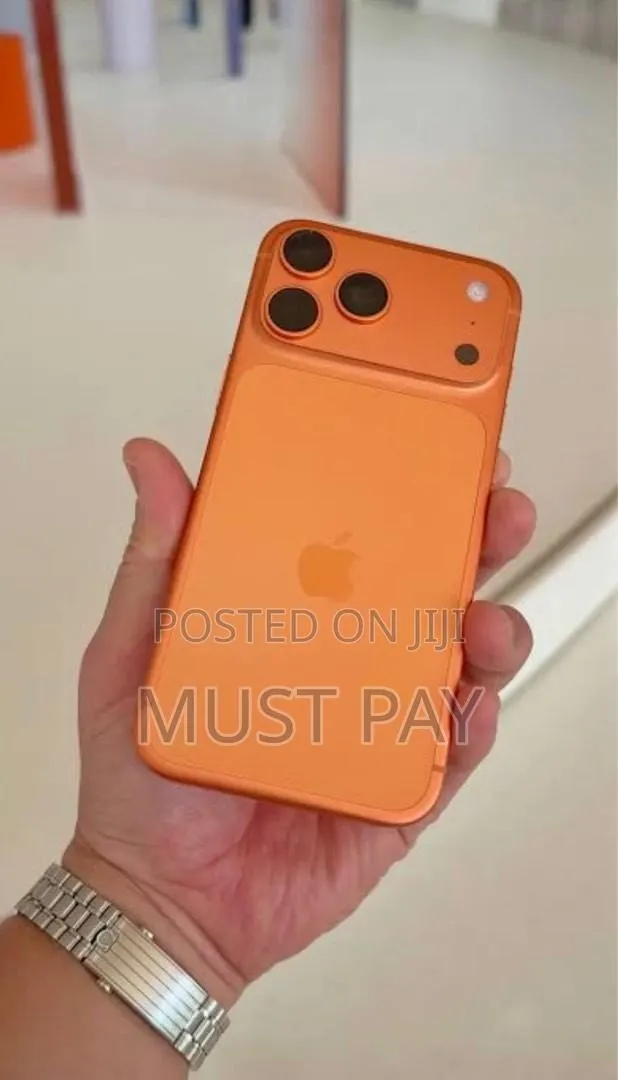 New Apple iPhone 17 Pro Max 256 GB Black · Photo 1