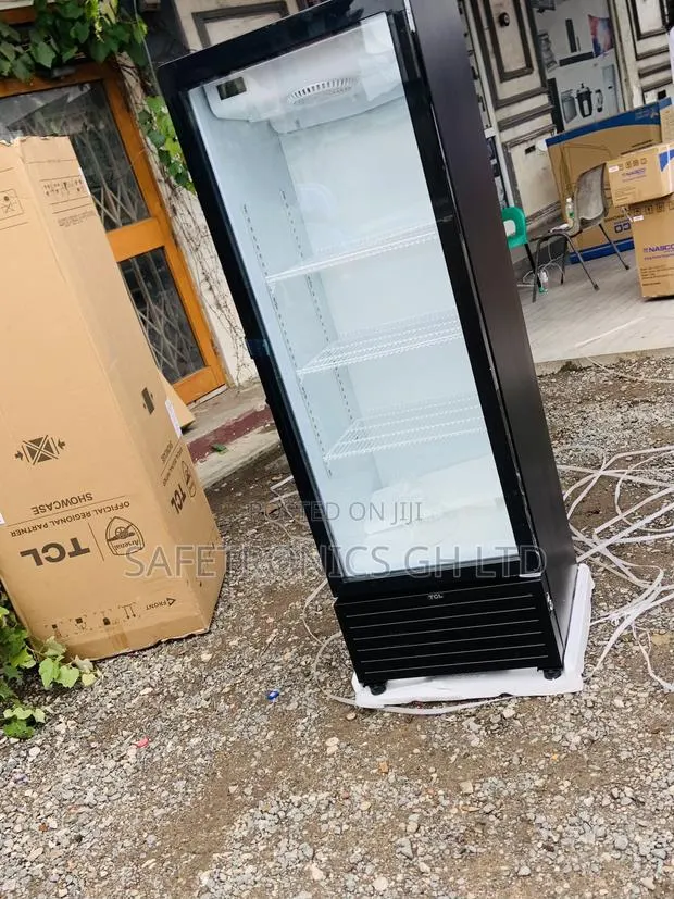 Grab Premium Singledoor Black Glass 215 Liters TCL Fridge · Photo 1