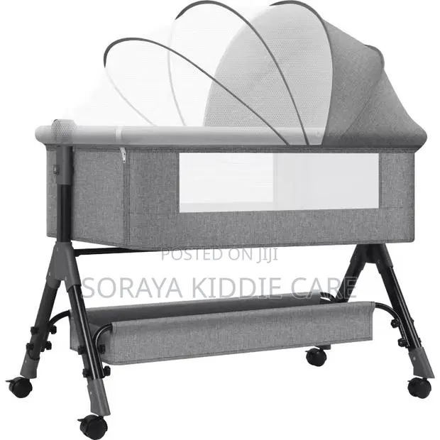 Infant Foldable Bassinet · Photo 1