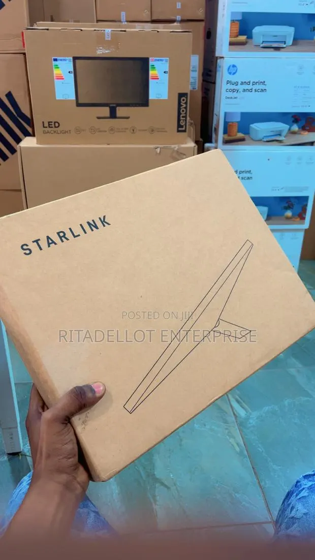 Starlink Mini Gen 3 V4 - High Speed Internet Network - White · Photo 1