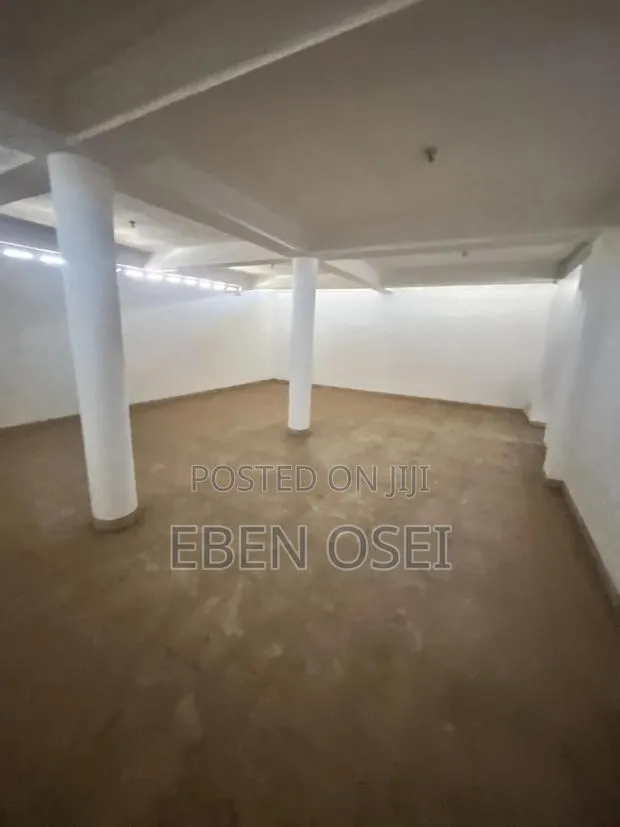Warehouse for Rent at Korle Gonno · Photo 1