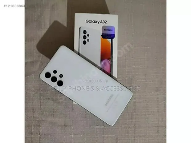 New Samsung Galaxy A32 128 GB White · Photo 1