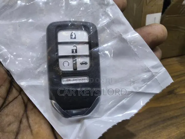 2016-2020 Honda Civic Smart Key and Programming · Photo 1