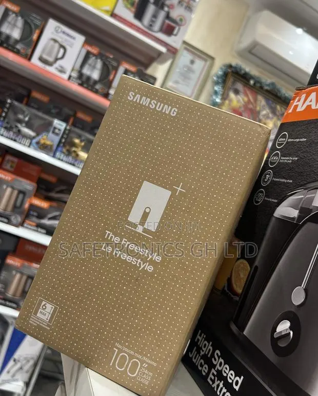 Order Unique White Samsung Freestyle 30”-100” Projector · Photo 1