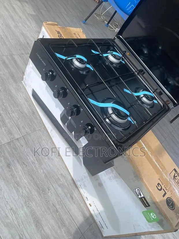 Volcano 4 Burner Gas Cooker Compact Yet High Performance · Photo 1