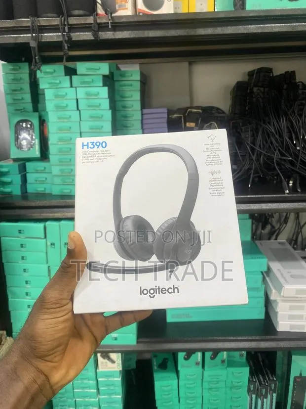Logitech H390 USB Headset With Microphone · Photo 1