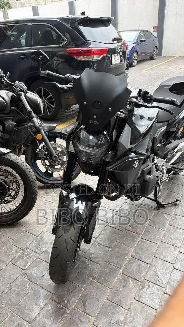 BMW F 800 R 2025 Black · Photo 1