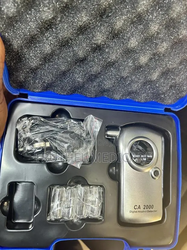 Digital Alcohol Breathylizer · Photo 1