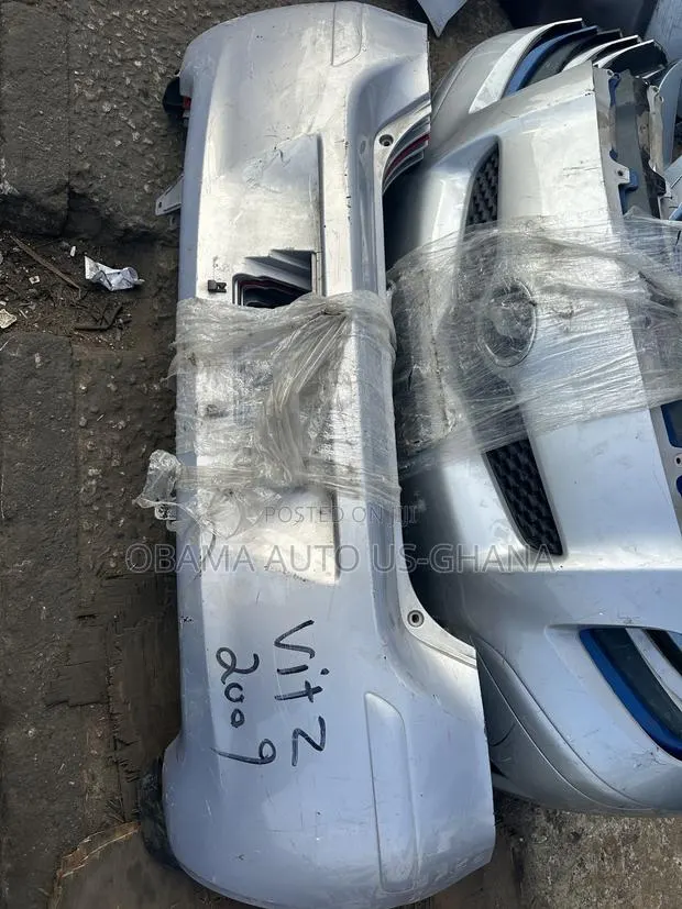 Toyota Vitz 2009 2010 Rear/Back Bumper USA Used · Photo 1
