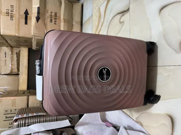 Quality Jony Single Small Size Unbreakable Suitcase. · Photo 1