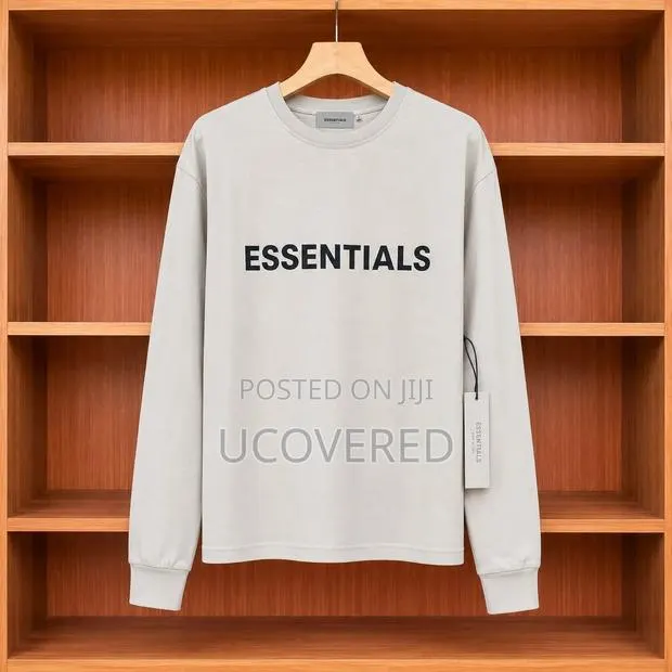 Fear of God Essentials Long-Sleeve T-Shirt · Photo 1
