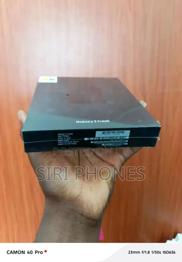 New Samsung Galaxy Z Fold 5 512 GB Black · Photo 1
