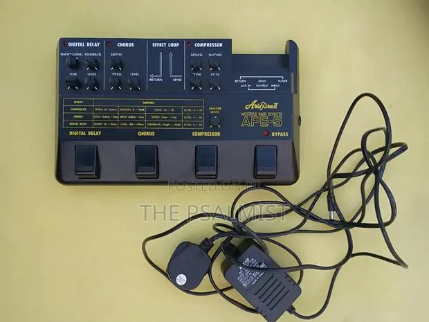 Aria Pro II Multiple APE- 5 Bass Guitar Effect · Photo 1
