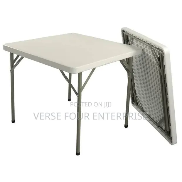 4 Seater Table · Photo 1