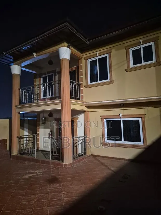 4bdrm Duplex in Pokuase for rent · Photo 1