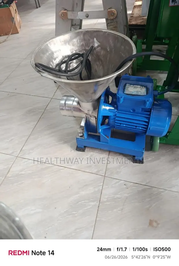 Fufu Machine Household · Photo 1