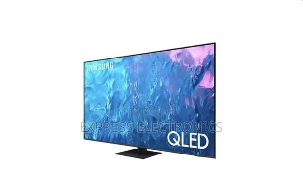 Ultra Modern Slim Samsung 85" Class Q70C QLED 4K UHD Smart Tizen TV · Photo 1