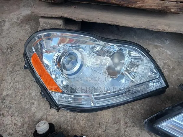 2010 2012 Mercedes Benz GL350 or GL450 Two Pair 5000 · Photo 1