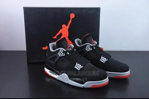 Air Jordan 4 · Photo 1