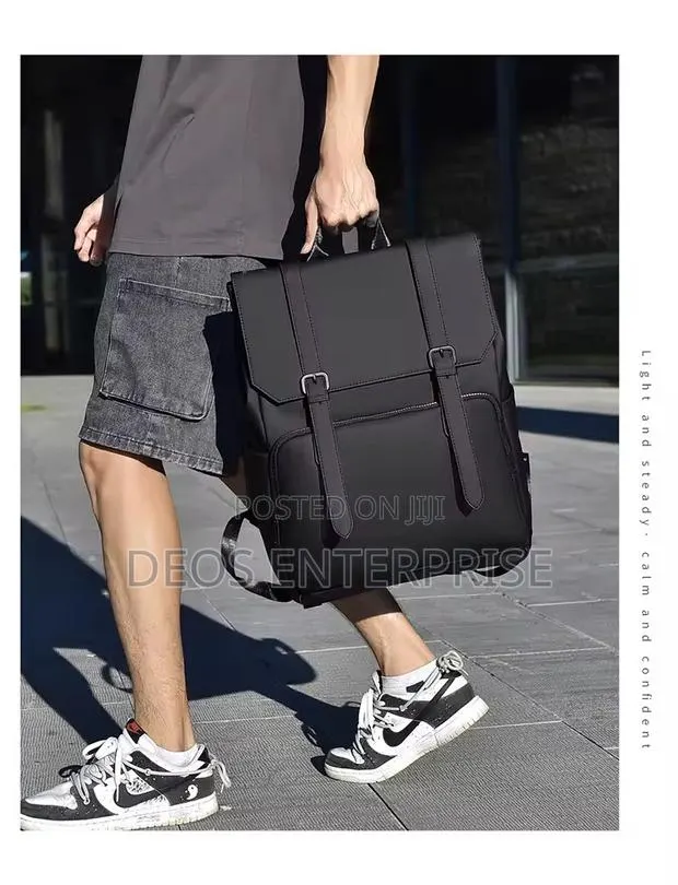 Stylish Men’S Laptop Backpack · Photo 1
