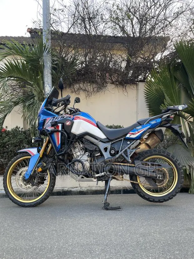 Honda 2019 Blue · Photo 1