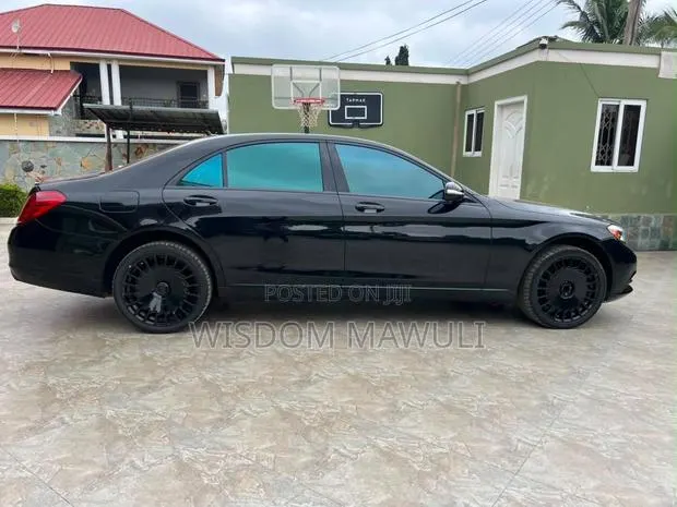 Mercedes-Benz S-Class 2015 Black · Photo 1