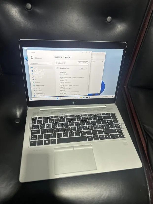 Laptop HP EliteBook 845 G8 8GB AMD Ryzen 5 SSD 256GB · Photo 1