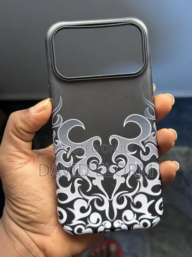 Phone Case · Photo 1