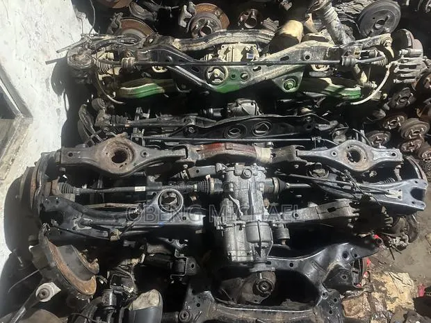 Hyundai Ix35 Back Beam Complete · Photo 1
